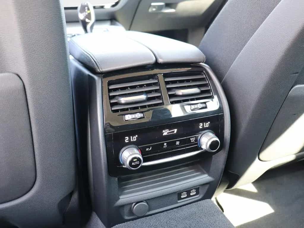 BMW 520 d Touring Head-Up RFK Parkassistent 02/2021-photo-18