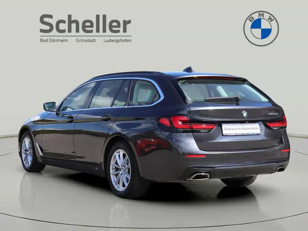 BMW 520 d Touring Head-Up RFK Parkassistent 02/2021-photo-8