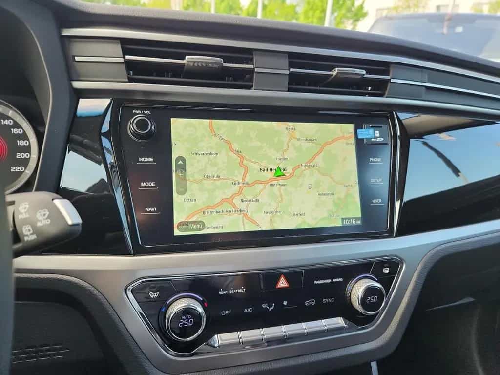 Ssangyong Korando Ruby 4x2 1.5 T-GDI LED Kamera Totwinkel 09/2022-photo-12