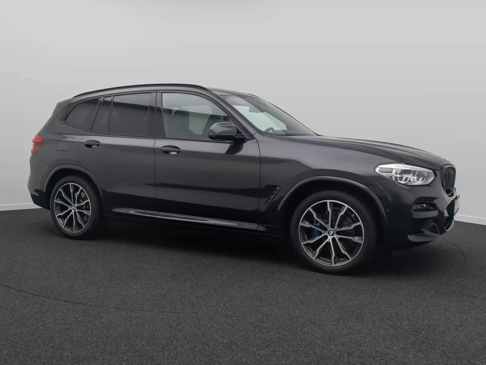 BMW X3 03/2021-photo-3