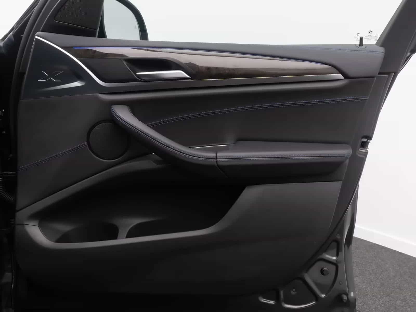 BMW X3 03/2021-photo-32