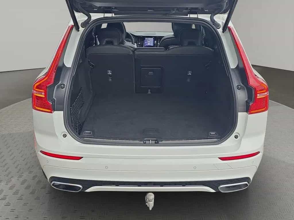 Volvo XC60 B4 R-Design STNDHZ PANO AHK H&K 360° H-UP N 01/2021-photo-4
