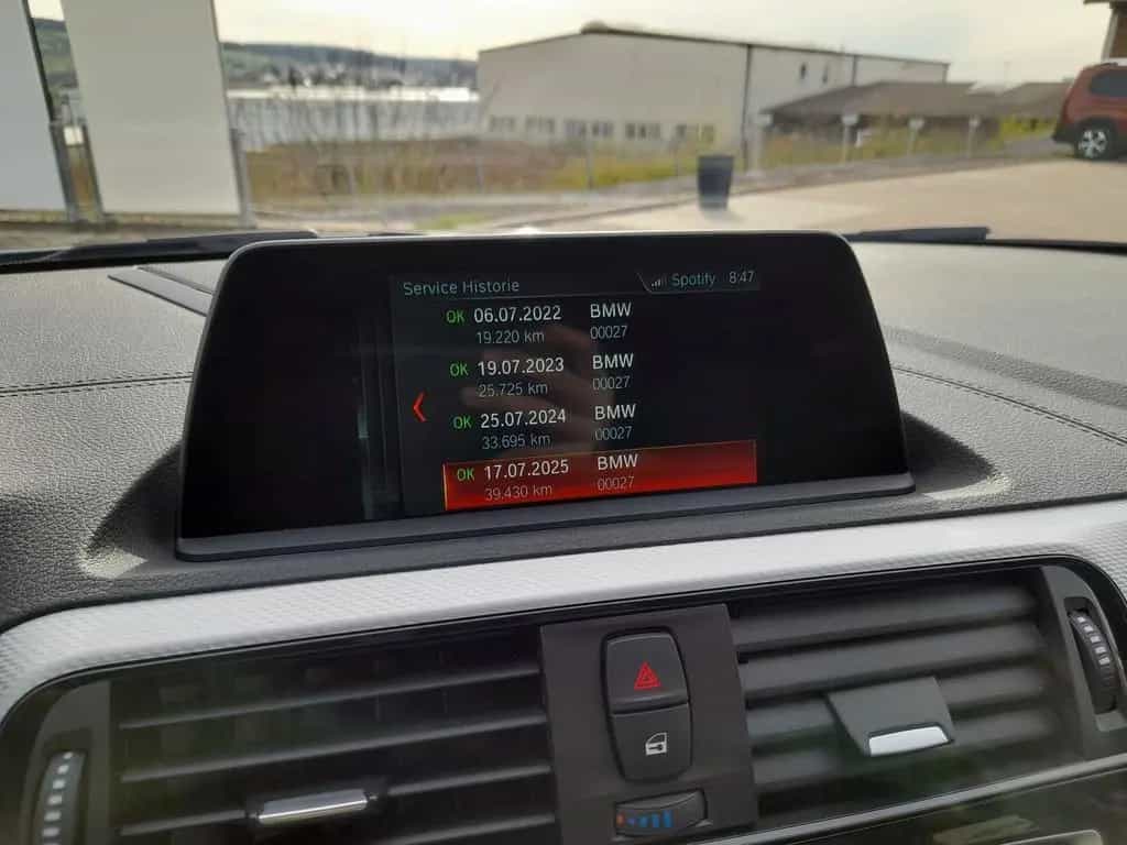BMW 1 Series 118 i Edition M Sport Shadow,LED,NAVI,SHZ,PDC 09/2019-photo-29