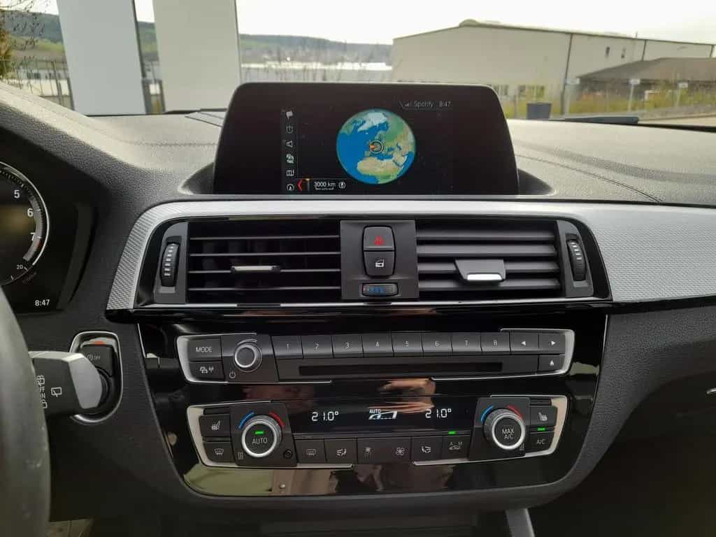 BMW 1 Series 118 i Edition M Sport Shadow,LED,NAVI,SHZ,PDC 09/2019-photo-30