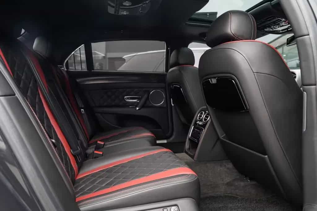 Bentley Flying Spur 6.0 W12 S Black Line 02/2017-photo-16