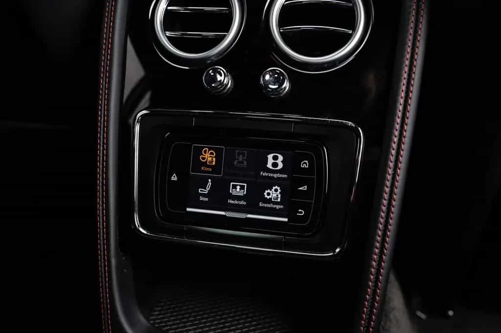 Bentley Flying Spur 6.0 W12 S Black Line 02/2017-photo-20