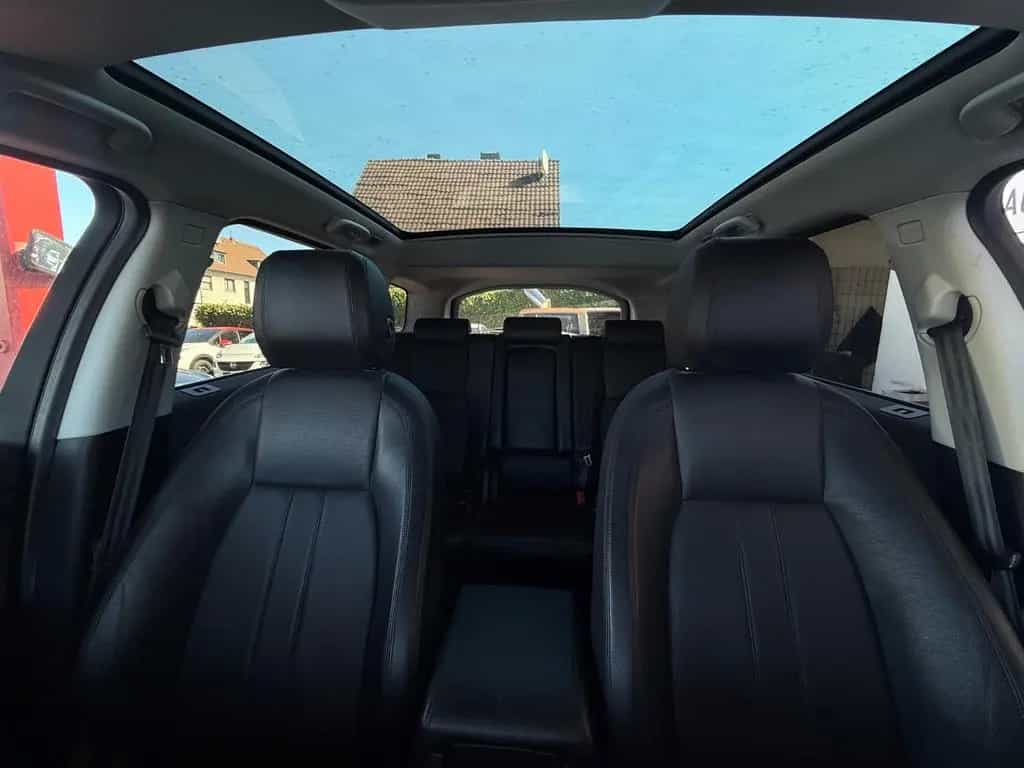 Land Rover Discovery Sport SE AWD 11/2017-photo-11