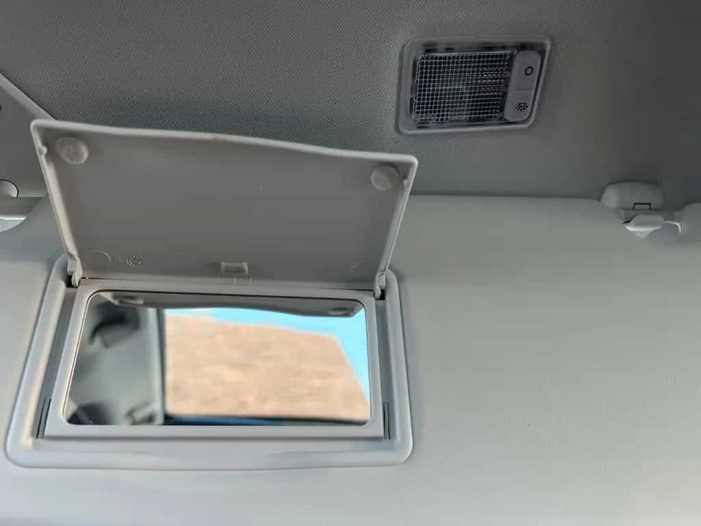 Land Rover Discovery Sport SE AWD 11/2017-photo-41