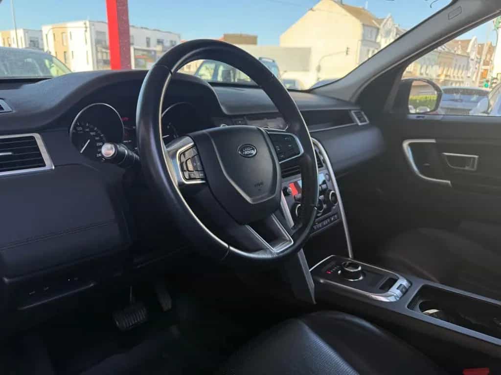 Land Rover Discovery Sport SE AWD 11/2017-photo-8