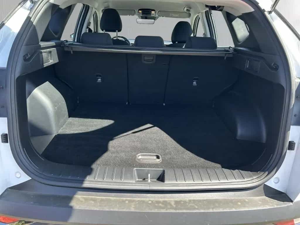 Hyundai TUCSON 1.6 T-GDI MT 2WD SELECT LED Funkt-P Navi 02/2024-photo-11