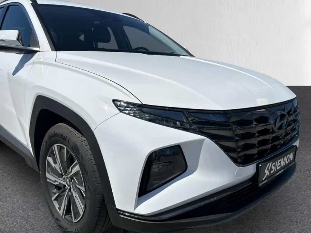Hyundai TUCSON 1.6 T-GDI MT 2WD SELECT LED Funkt-P Navi 02/2024-photo-9