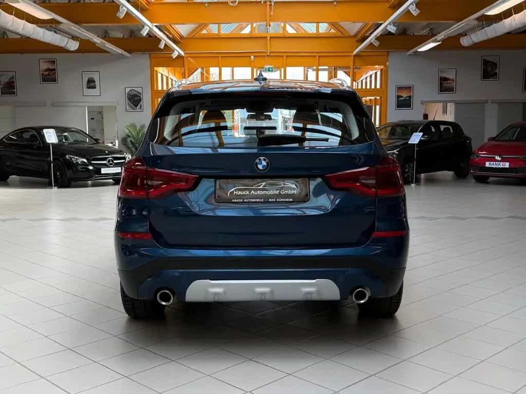 BMW X3 20i xDrive /1.Hd./86Tkm/Allrad/AHK/PDC/SHZ/ 01/2019-photo-4