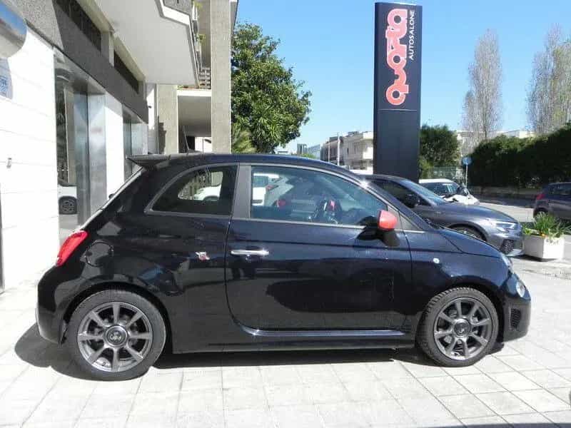 Abarth 595 1.4 Turbo T-Jet 165 CV 09/2022-photo-3