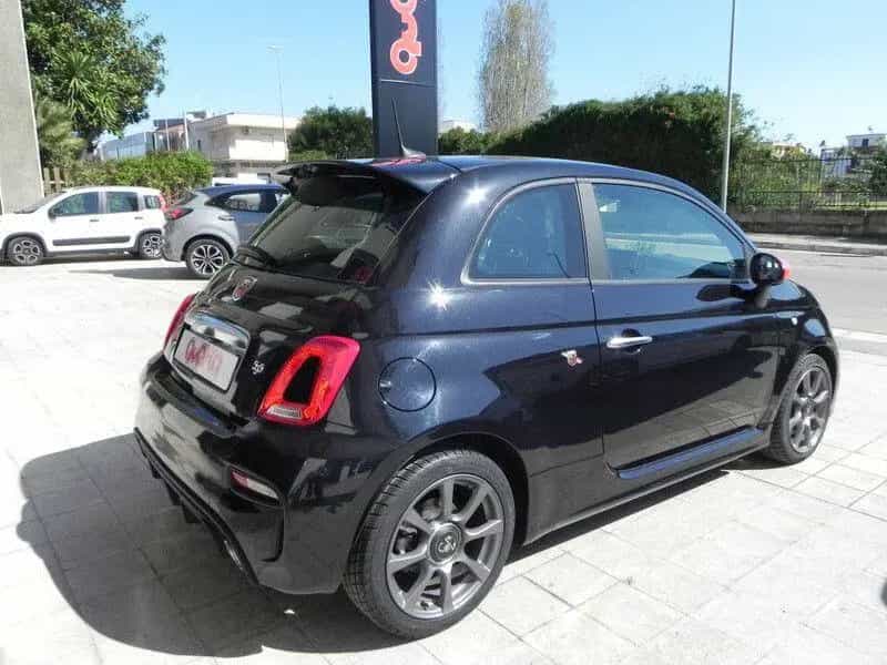 Abarth 595 1.4 Turbo T-Jet 165 CV 09/2022-photo-4