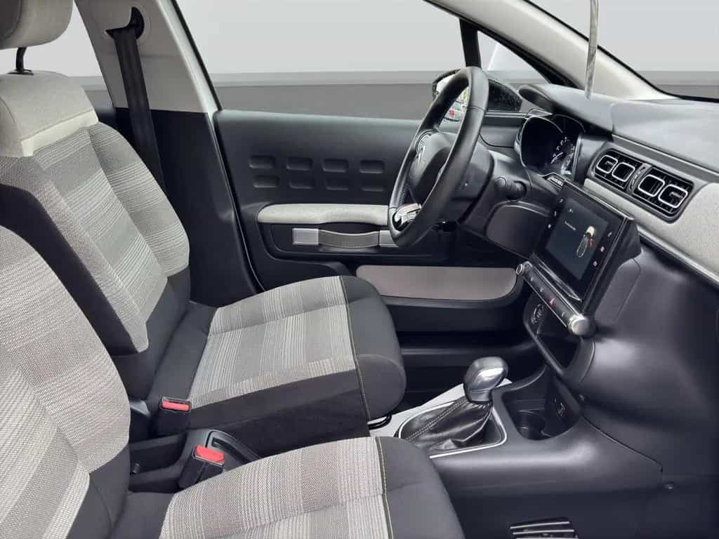 Citroën C3 PureTech 1,2 110 S&S SHINE Automatik,wenig KM 04/2019-photo-16