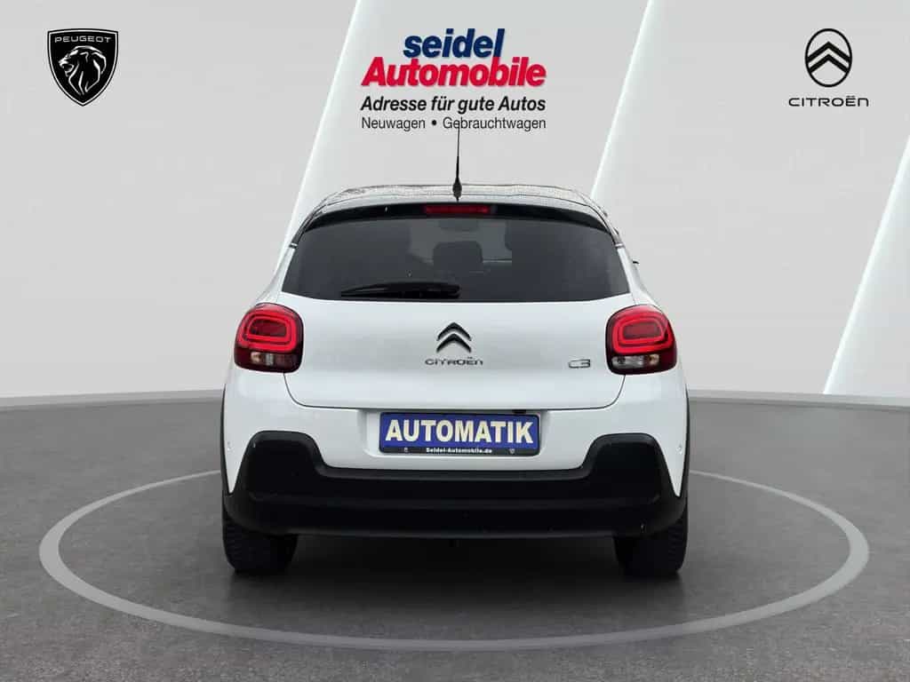 Citroën C3 PureTech 1,2 110 S&S SHINE Automatik,wenig KM 04/2019-photo-2