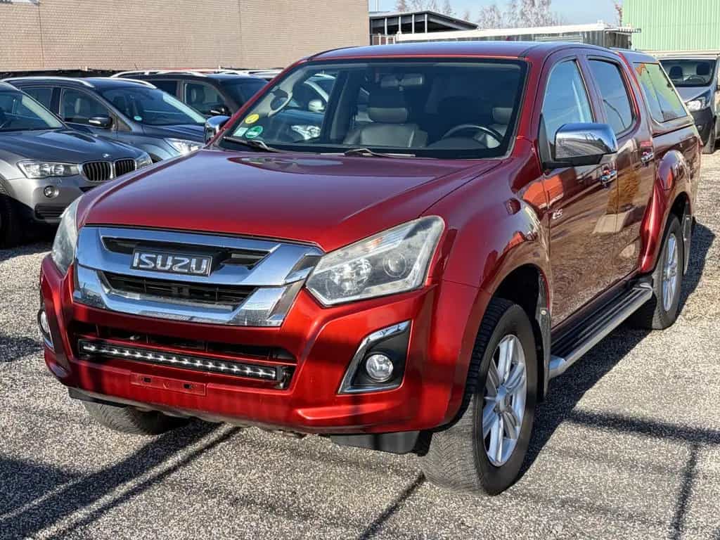 Isuzu D-Max Double Cab 4WD Custom EU6 LED 10/2017-photo-2