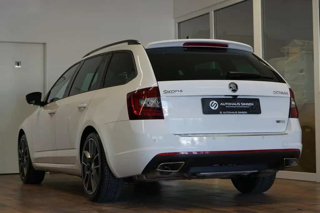 Skoda Octavia 2.0 TSI RS|DSG|LED|NAVI|KAMERA|AHK 12/2017-photo-12