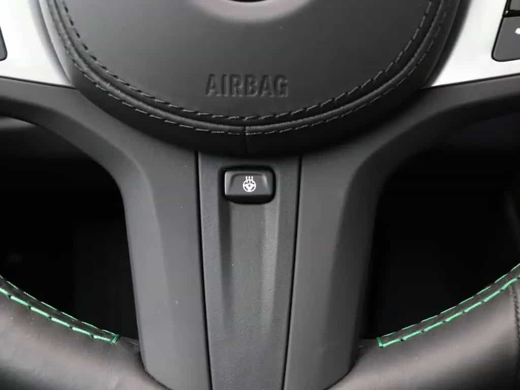 ALPINA B8 Gran Coupé SWITCH-TRONIC Allrad - Pure Metal 08/2025-photo-14