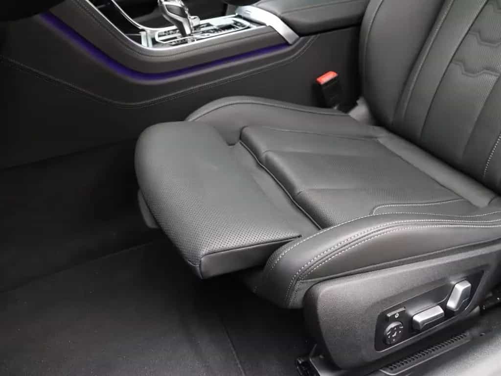 ALPINA B8 Gran Coupé SWITCH-TRONIC Allrad - Pure Metal 08/2025-photo-15