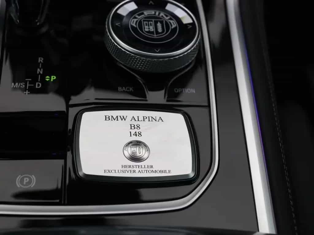 ALPINA B8 Gran Coupé SWITCH-TRONIC Allrad - Pure Metal 08/2025-photo-26