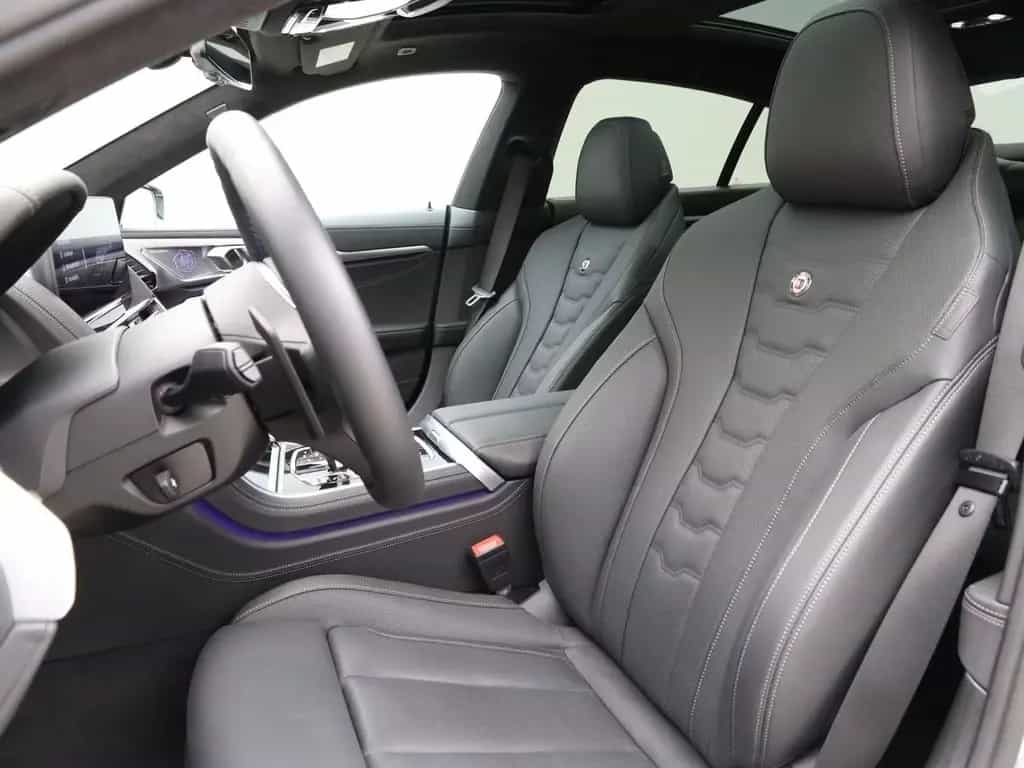 ALPINA B8 Gran Coupé SWITCH-TRONIC Allrad - Pure Metal 08/2025-photo-4