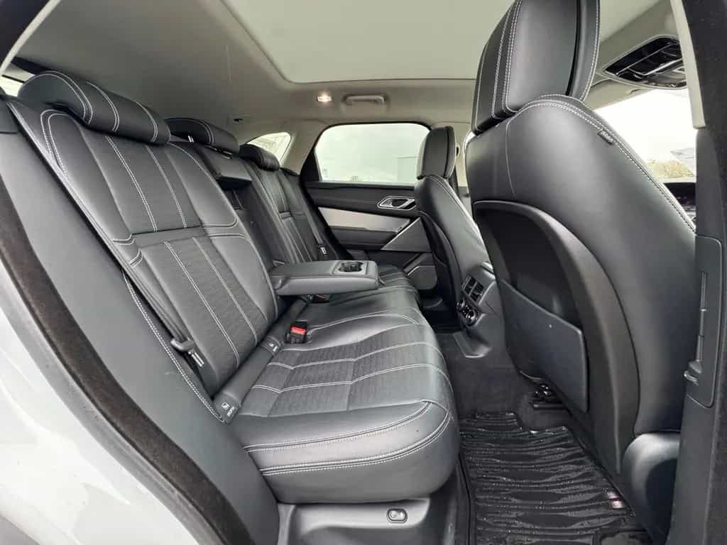 Land Rover Range Rover Rover Velar R-Dynamic HSE 10/2017-photo-24