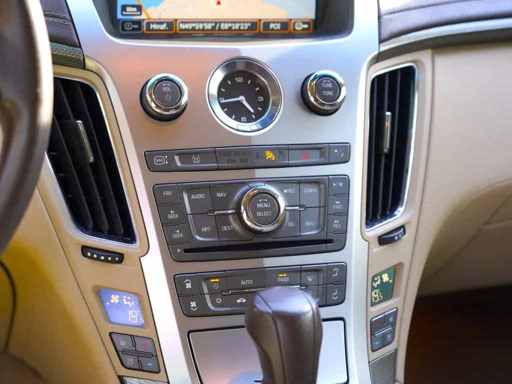 Cadillac CTS 3.6 Sport Luxury *Leder~Navi~AWD~92TKM* 02/2011-photo-23