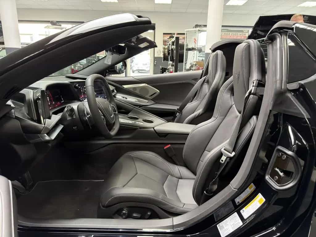 Corvette C8 Cabrio 2LT MY 2026, Magnetic null-photo-14