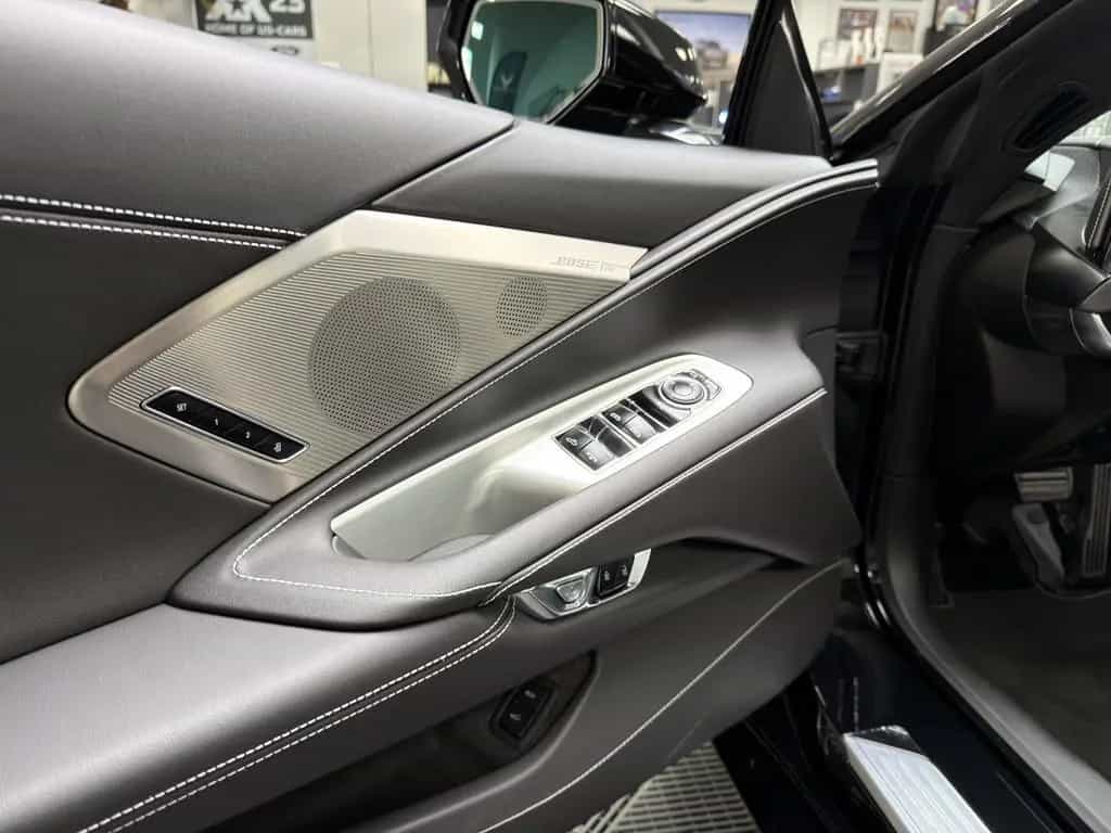 Corvette C8 Cabrio 2LT MY 2026, Magnetic null-photo-16