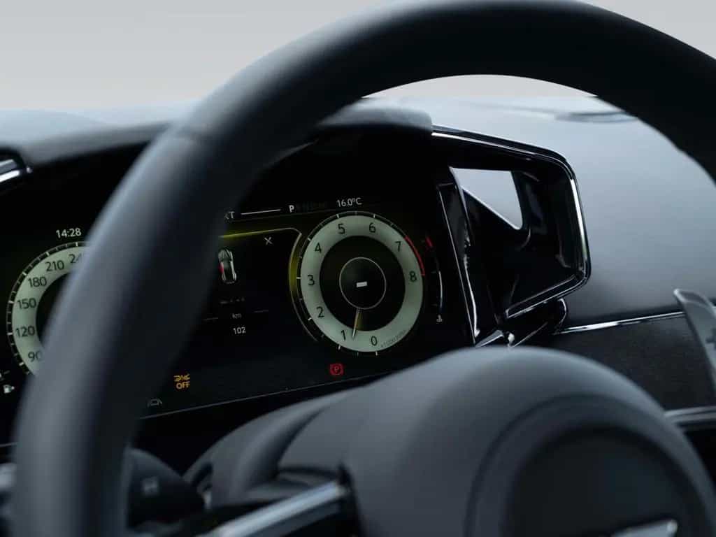 Aston Martin V8 Vantage | Sports Plus Seat | Monotone Sport 04/2026-photo-19