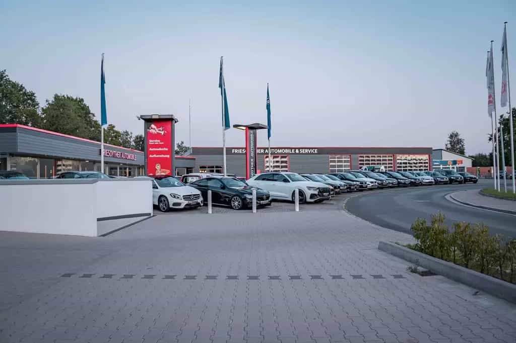 Peugeot 3008 Allure GT-Line Panorama Autom. Leder 360°Ka 12/2020-photo-29