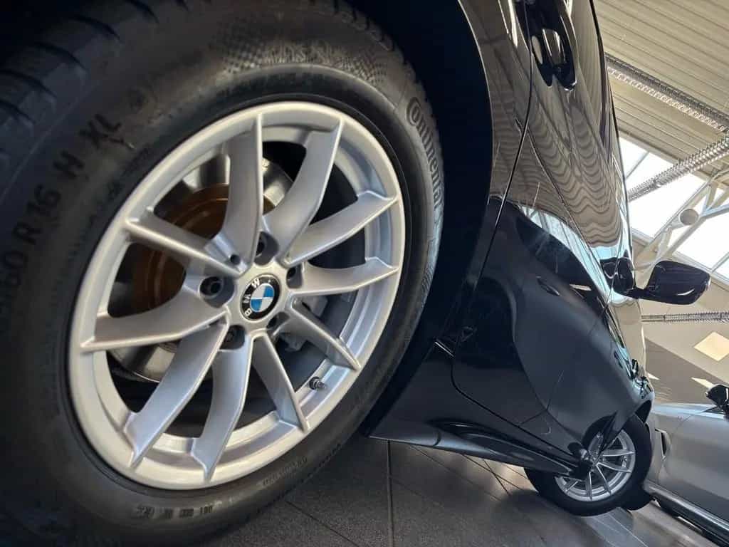 BMW 3 Series 320i Touring DA AdapLED HiFi Shz. PDC CarPlay 04/2023-photo-2