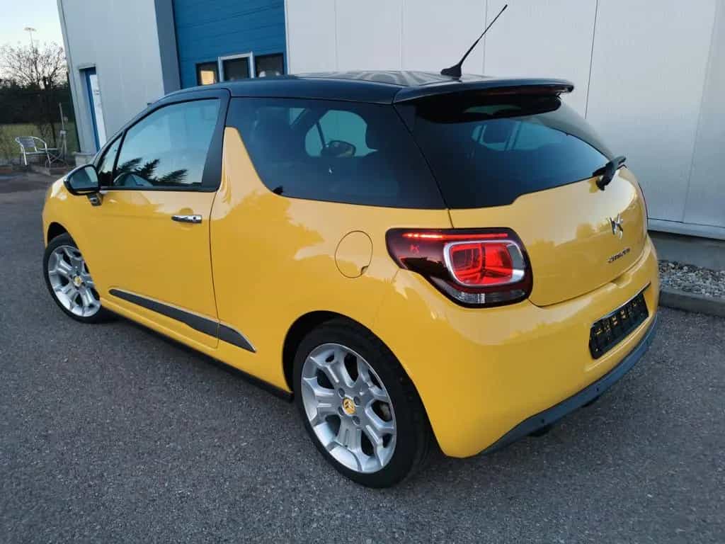 Citroën DS3 SportChic 03/2013-photo-12