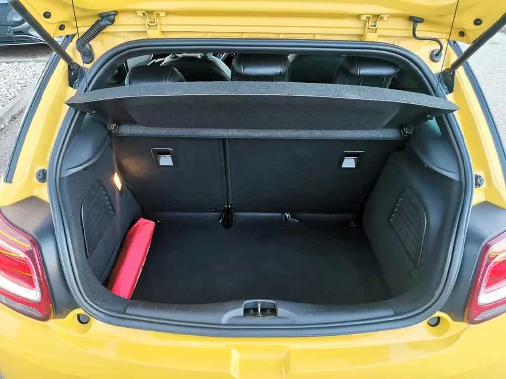 Citroën DS3 SportChic 03/2013-photo-23