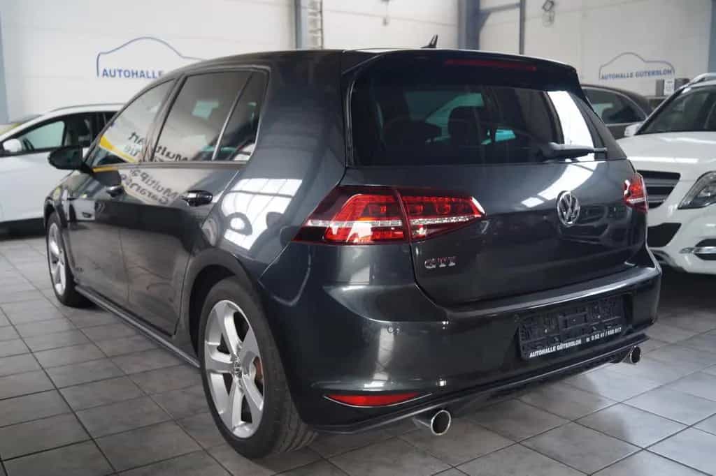 Volkswagen Golf VII Lim. GTI BMT*1.Hand*PDC*Xenon*SH* 07/2016-photo-6