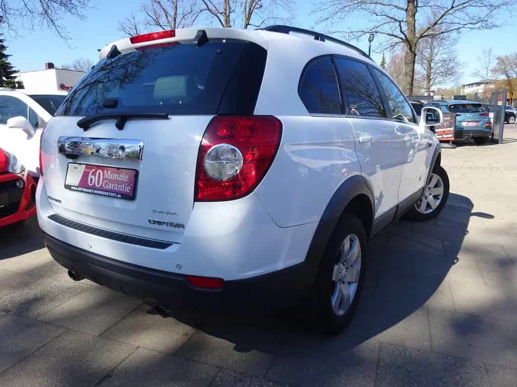 Chevrolet Captiva 2.2 D LT 2WD /7-Sitze/Navi/RWK/T.Leder 04/2013-photo-1