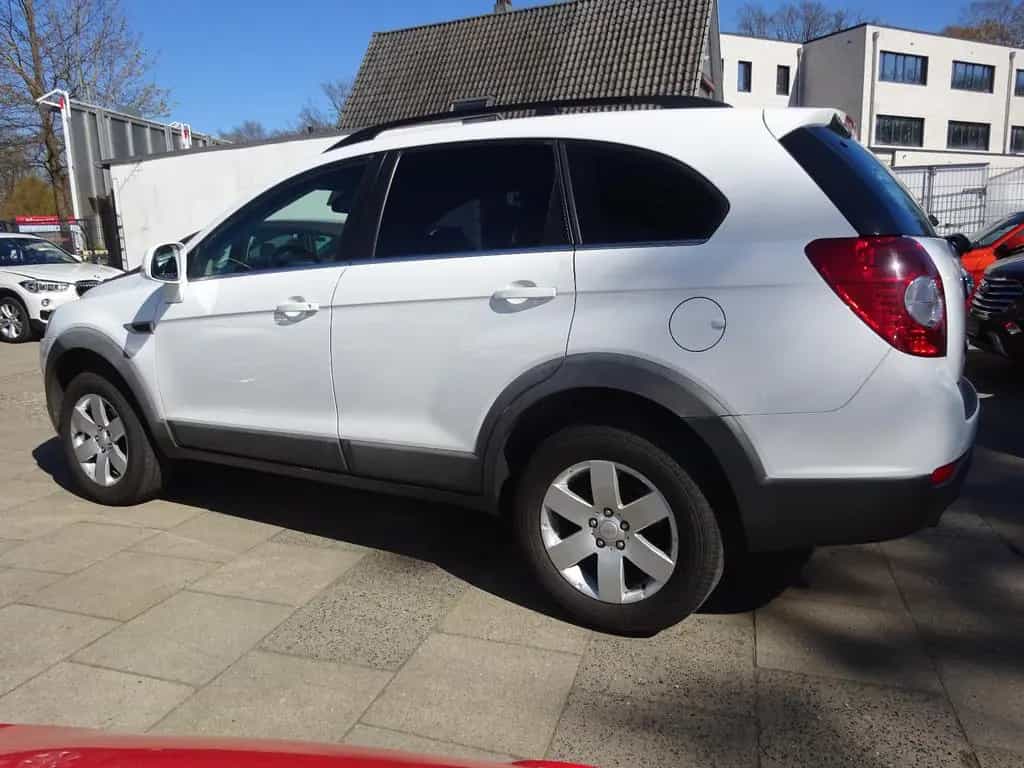 Chevrolet Captiva 2.2 D LT 2WD /7-Sitze/Navi/RWK/T.Leder 04/2013-photo-5