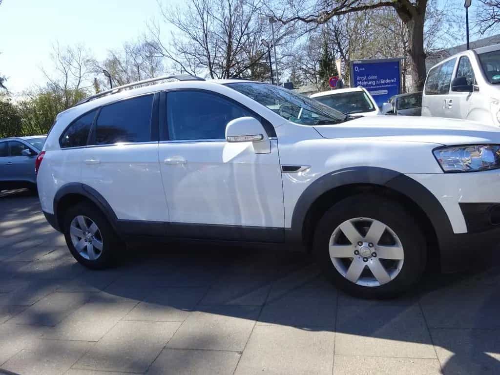 Chevrolet Captiva 2.2 D LT 2WD /7-Sitze/Navi/RWK/T.Leder 04/2013-photo-7