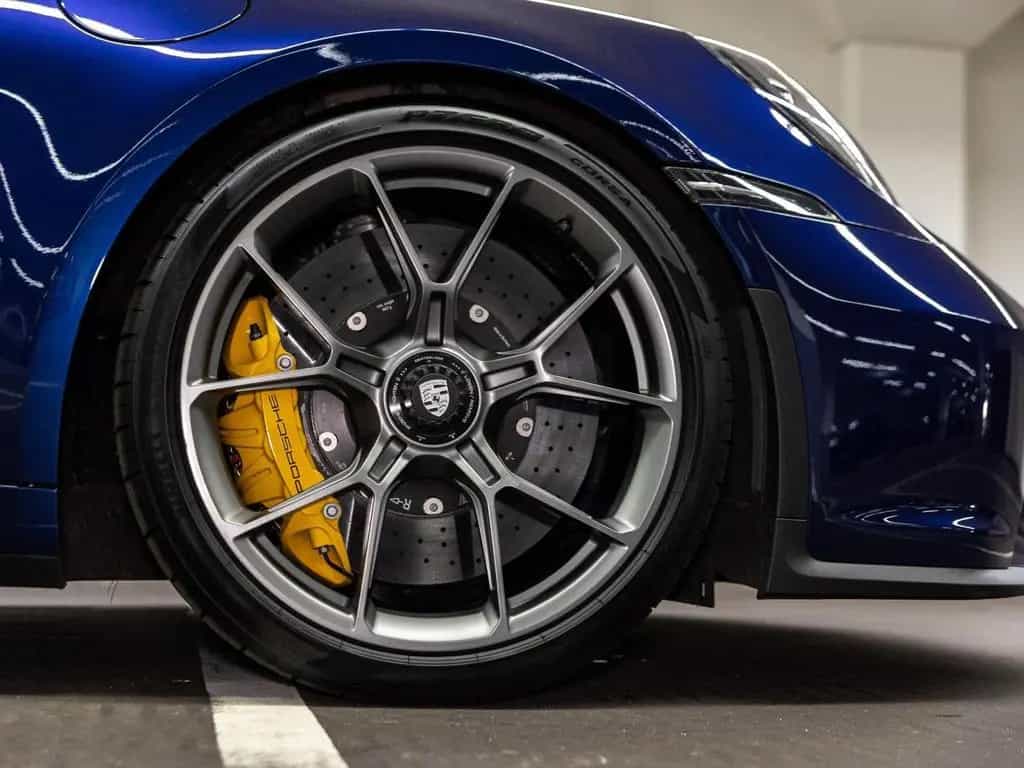 Porsche 992 GT3 Touring 02/2023-photo-15