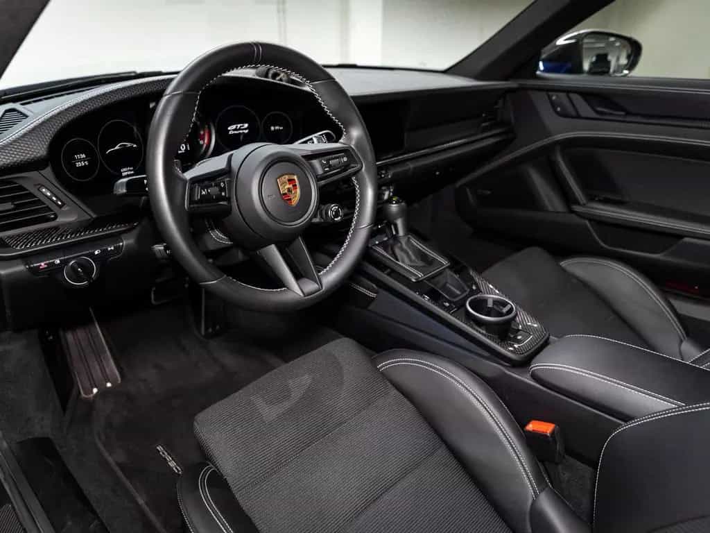 Porsche 992 GT3 Touring 02/2023-photo-19