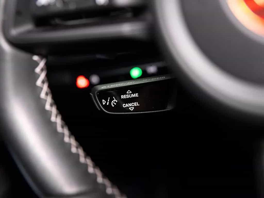 Porsche 992 GT3 Touring 02/2023-photo-27
