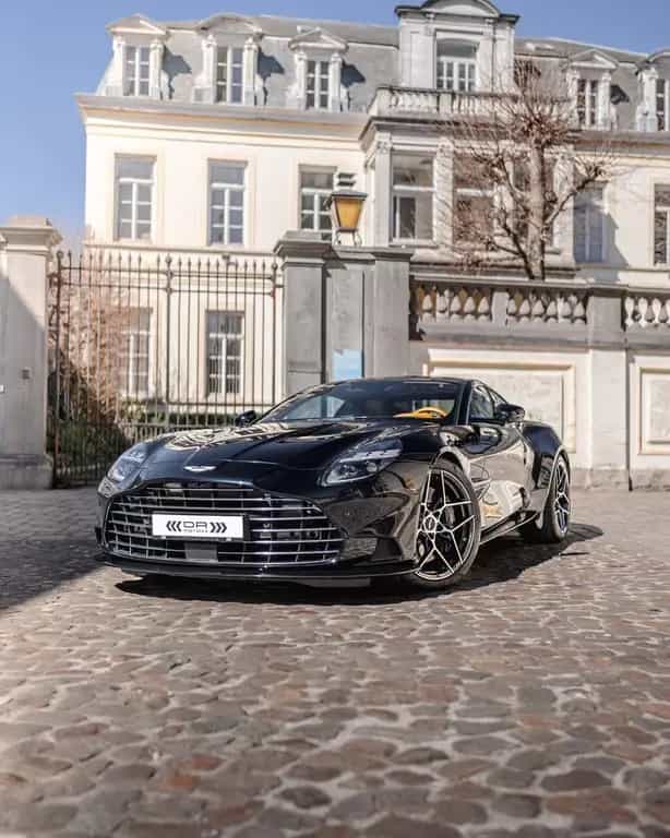 Aston Martin Vanquish COUPE  - BOWERS  WILKINS - TITANIUM EXH 12/2025-photo-0