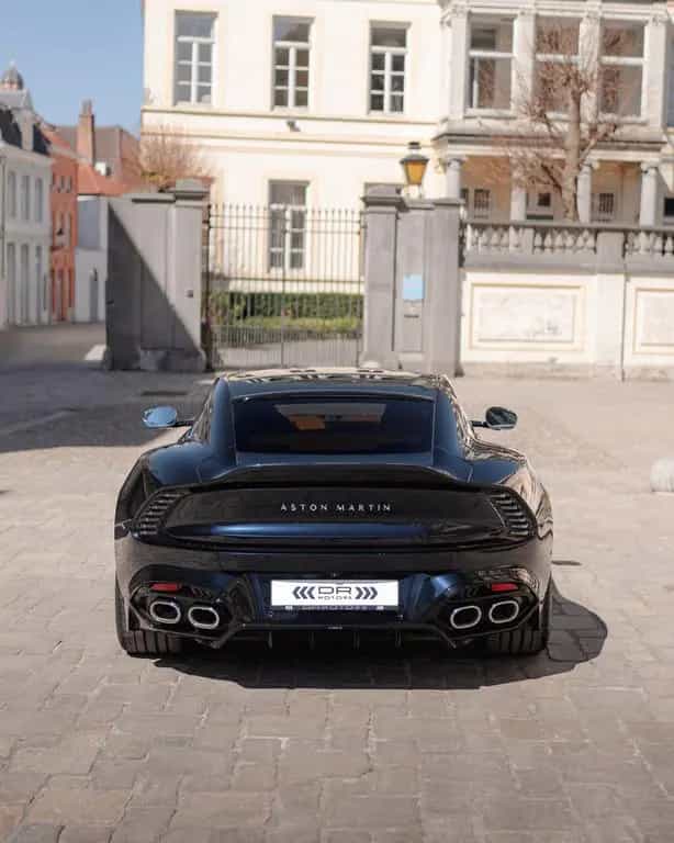 Aston Martin Vanquish COUPE  - BOWERS  WILKINS - TITANIUM EXH 12/2025-photo-12