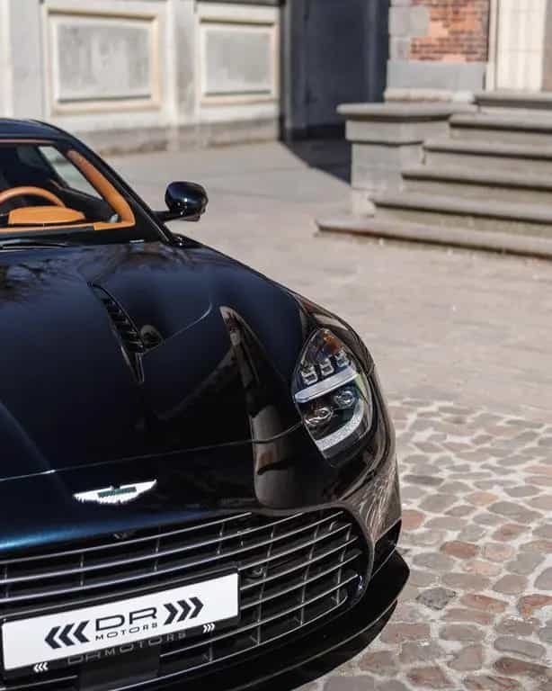 Aston Martin Vanquish COUPE  - BOWERS  WILKINS - TITANIUM EXH 12/2025-photo-13