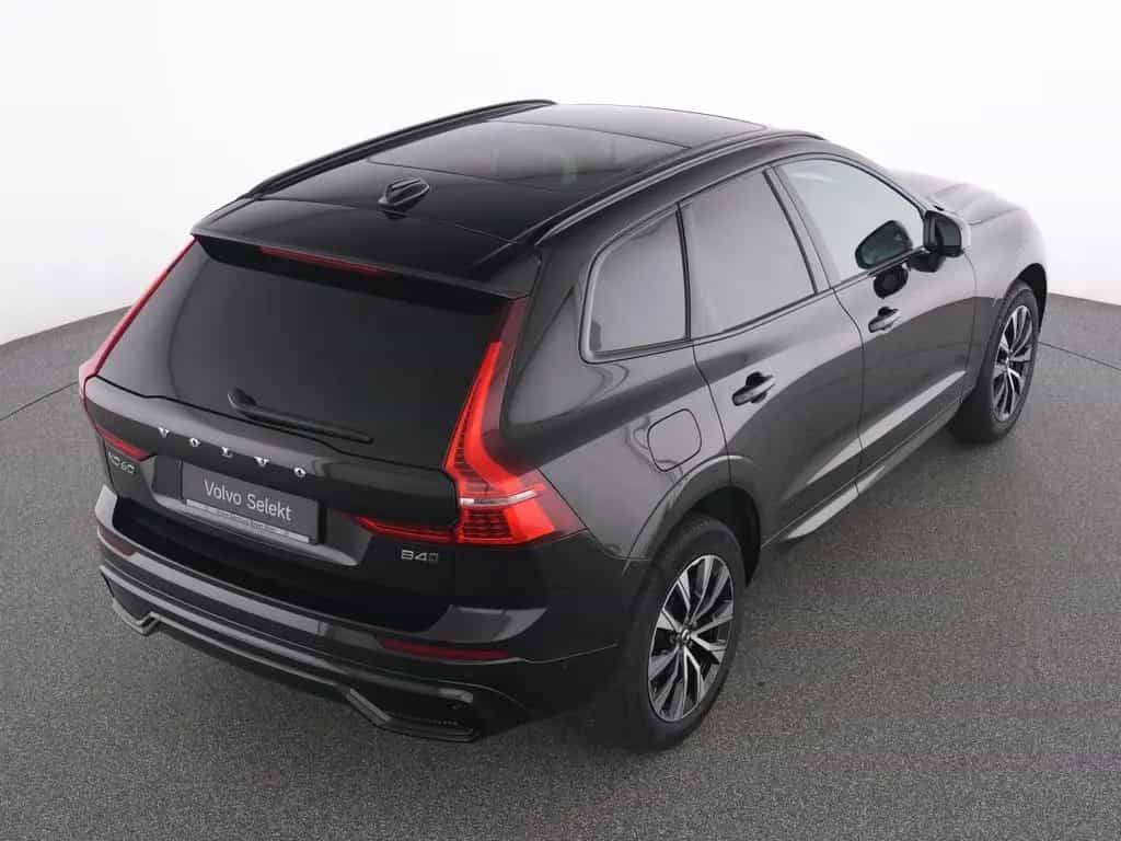Volvo XC60 B4 AWD Plus Dark+PANO+FAP+360°+HK SOUND 04/2024-photo-18
