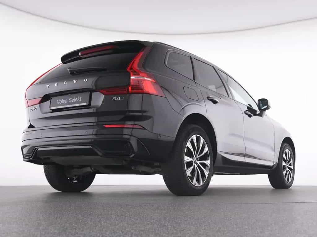 Volvo XC60 B4 AWD Plus Dark+PANO+FAP+360°+HK SOUND 04/2024-photo-7