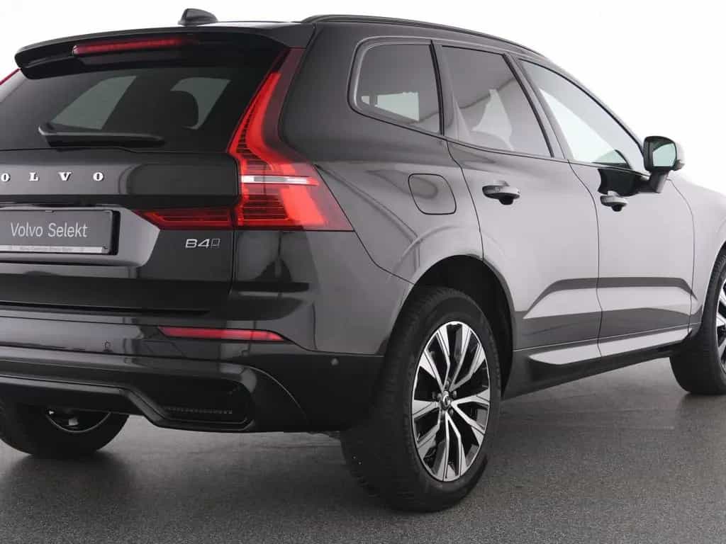 Volvo XC60 B4 AWD Plus Dark+PANO+FAP+360°+HK SOUND 04/2024-photo-9