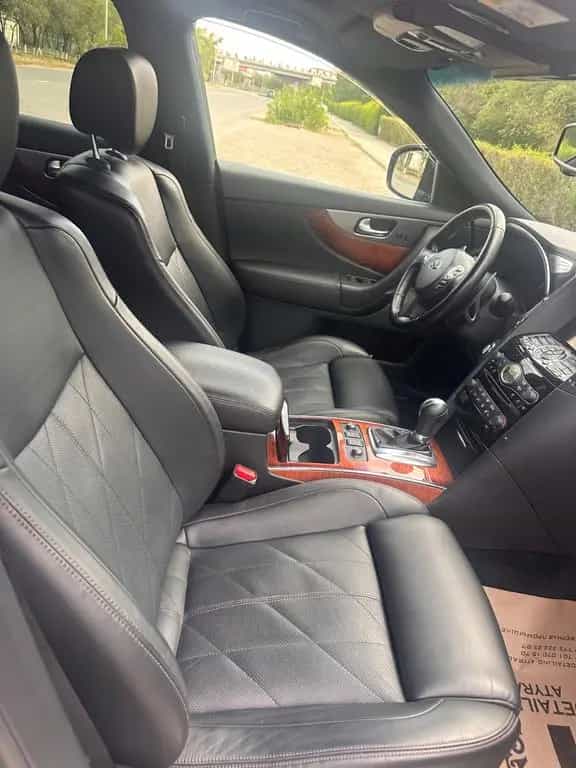 Infiniti QX70 5.0 S Premium 03/2017-photo-6