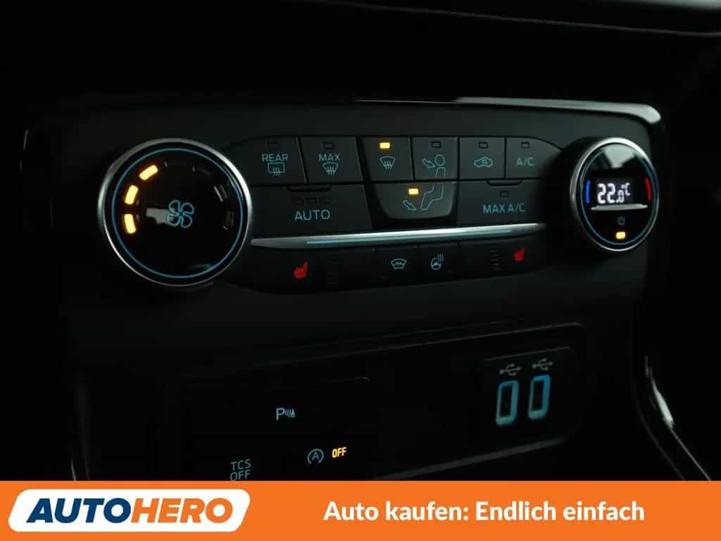 Ford EcoSport 1.0 EcoBoost Titanium Aut.*NAV*TEMP*CAM 04/2018-photo-22
